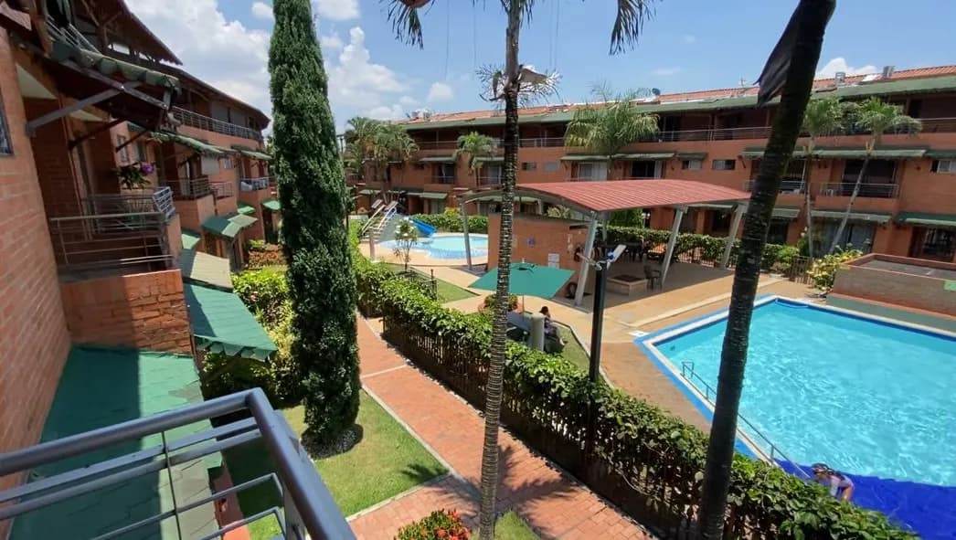 VENTA CASA EN CONJUNTO RESIDENCIAL VILLAS DE SAN JOAQUÍN – CALI - 1