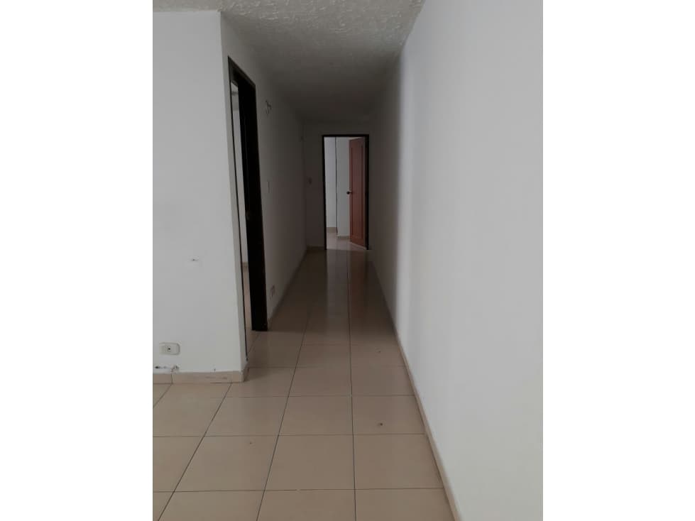 APARTAMENTO EN VENTA - SECTOR CENTRO, EDIFICIO MAMPAY - 1