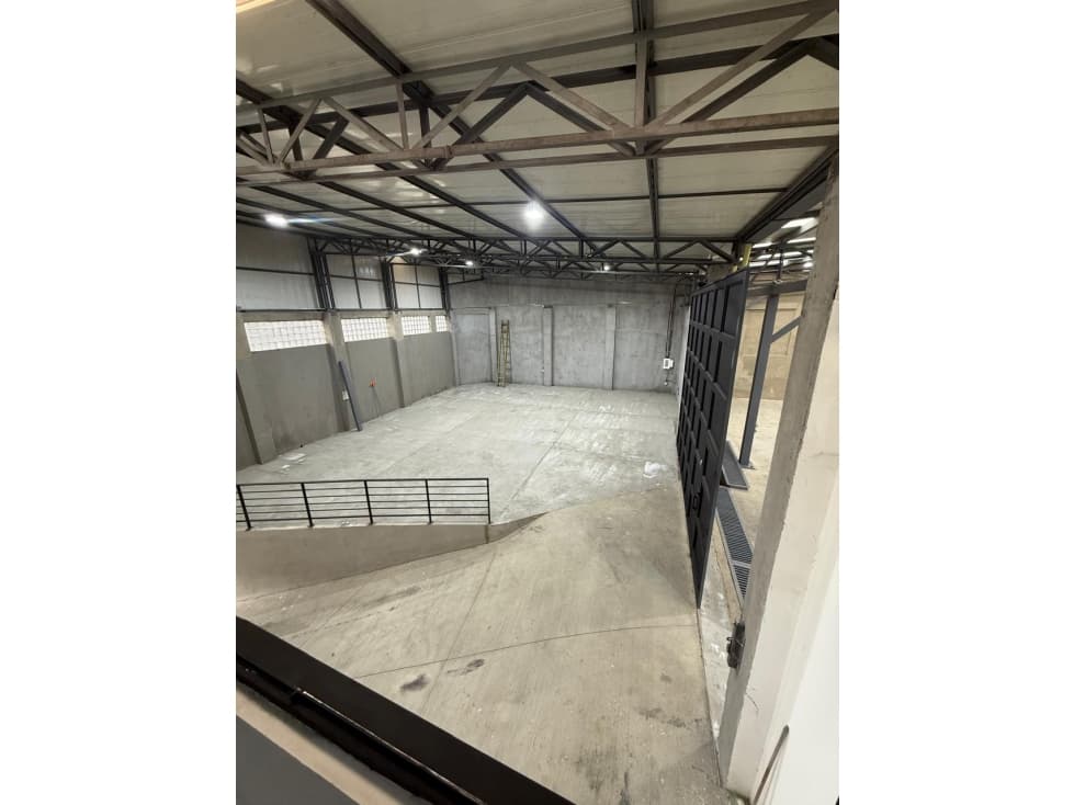 BODEGA EN RENTA - SECTOR CENTRO, CARRERA 6 - 1