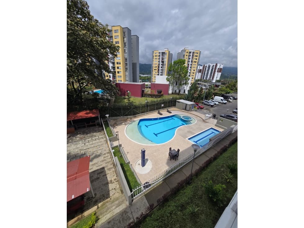 EN RENTA APARTAMENTO EN LA MACARENA DOSQUEBRADAS - 1