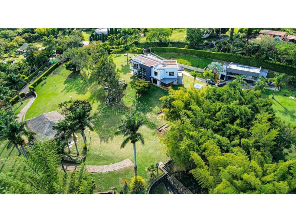 Casa campestre para la venta en Copacabana, Bello - 1