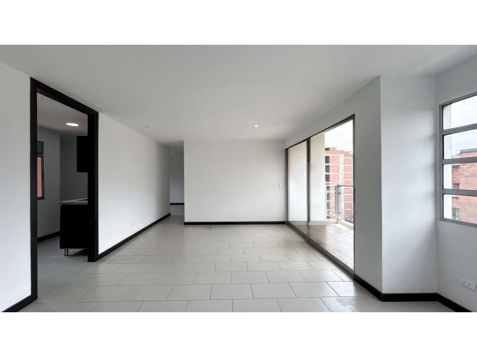 Apartamento en conquistadores para la venta, piso 8 - 1