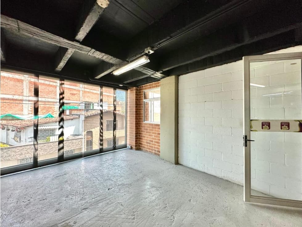 Edificio para inversión en venta, Envigado, cerca al parque san josé - 1