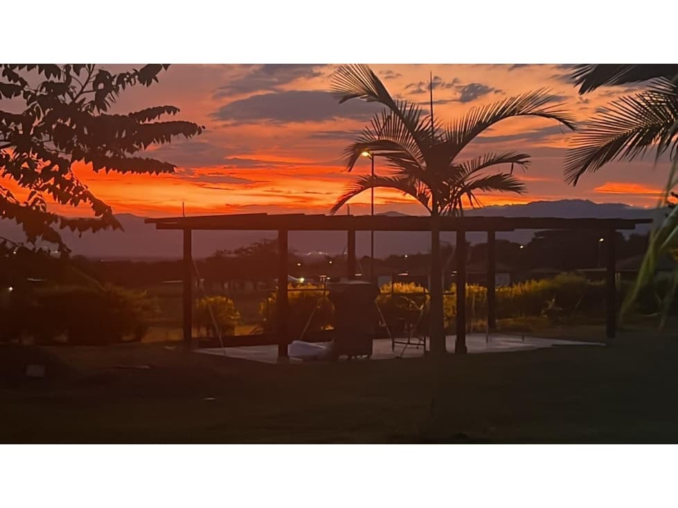 VENDO HERMOSA CASA CAMPESTRE EN GINEBRA VALLE(CA)CW:8164964 - 1