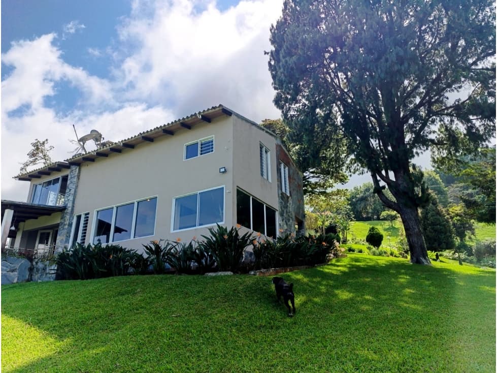 VENTA DE HERMOSA FINCA CAMPESTRE EN DAPA (BV) CW: 9917302 - 1