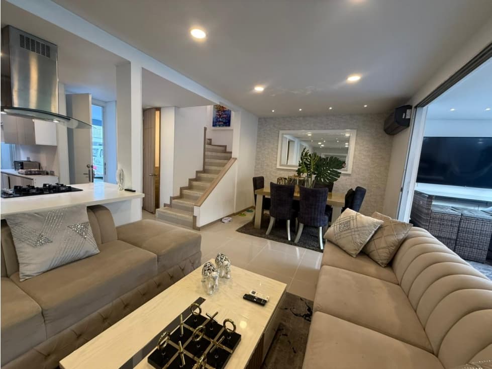 VENDO HERMOSA CASA EN CINCO SOLES JAMUNDI (IK) CW: 9751013 - 1