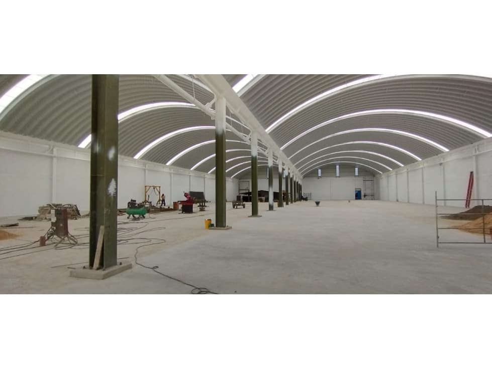 ARRIENDO BODEGA 2000M2 TRIPLE ALTURA, SIBERIA COTA CUNDINAMARCA - 1