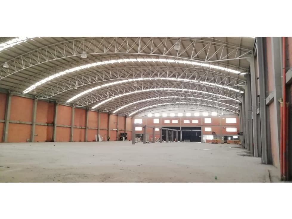 BODEGA 5.000 m² PARQUE INDUSTRIAL SANTO DOMINGO, MOSQUERA - 1