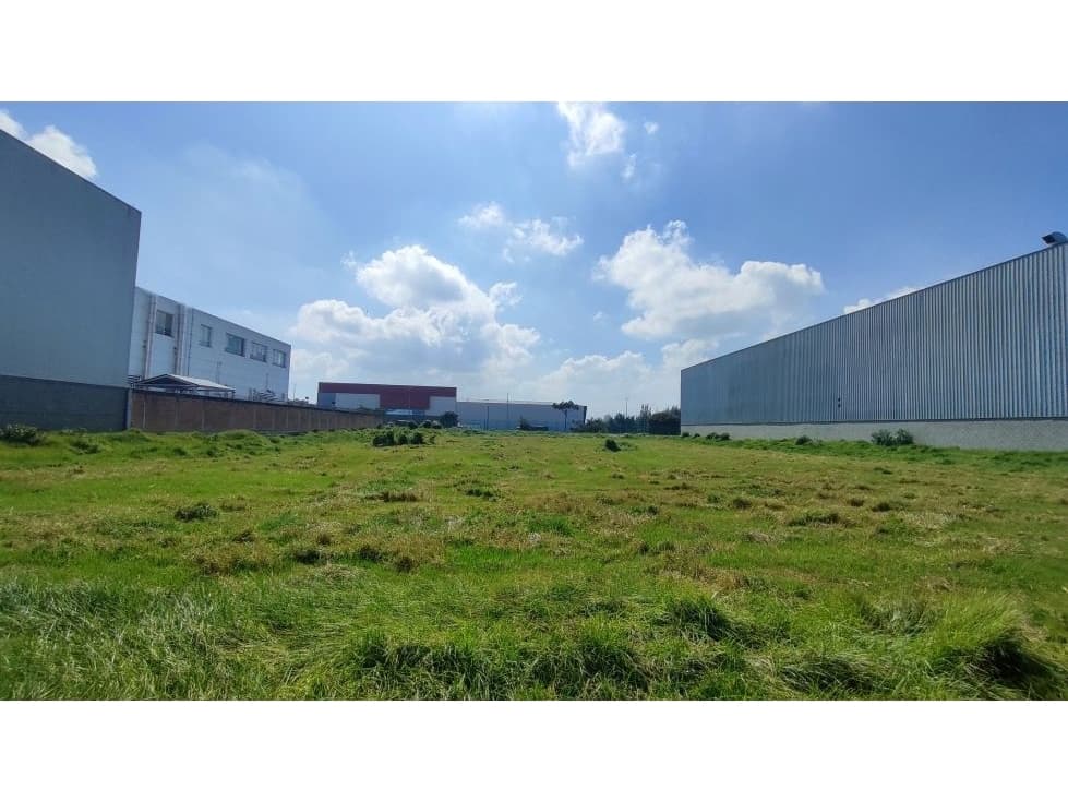 EXCELENTE LOTE DE 6.451 M² EN CELTA TRADE PARK - 1