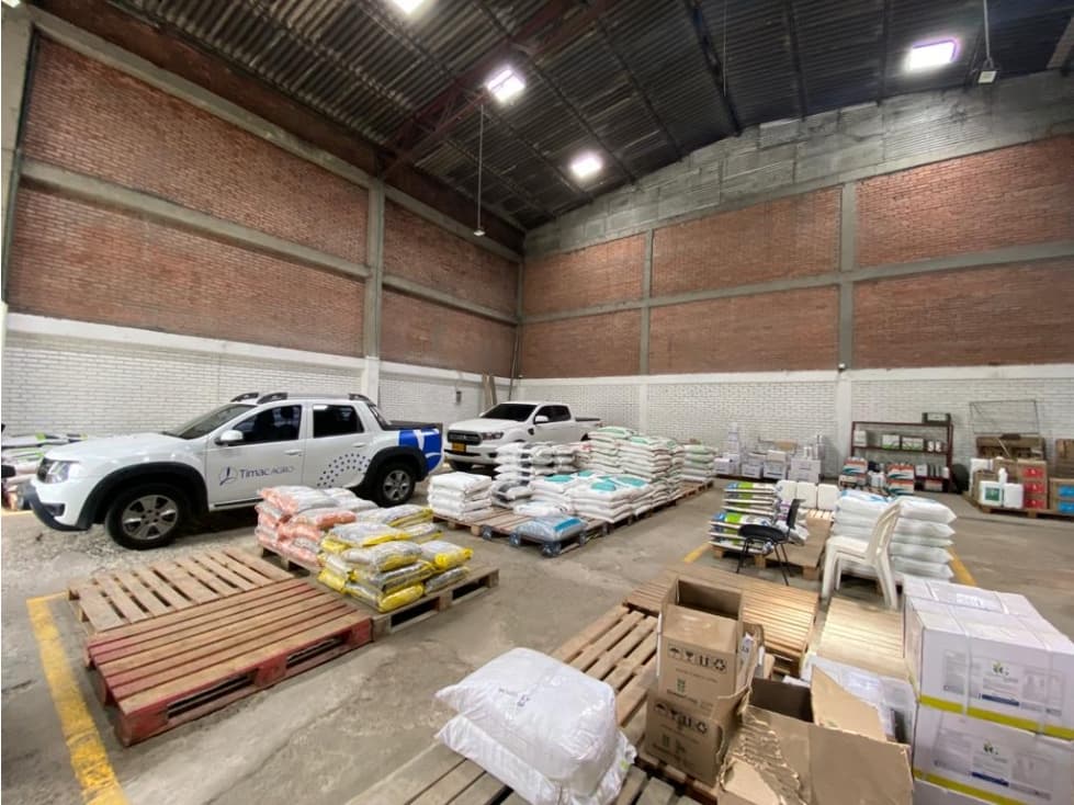 VENTA DE BODEGA EN EL CENTRO DE PEREIRA - 1