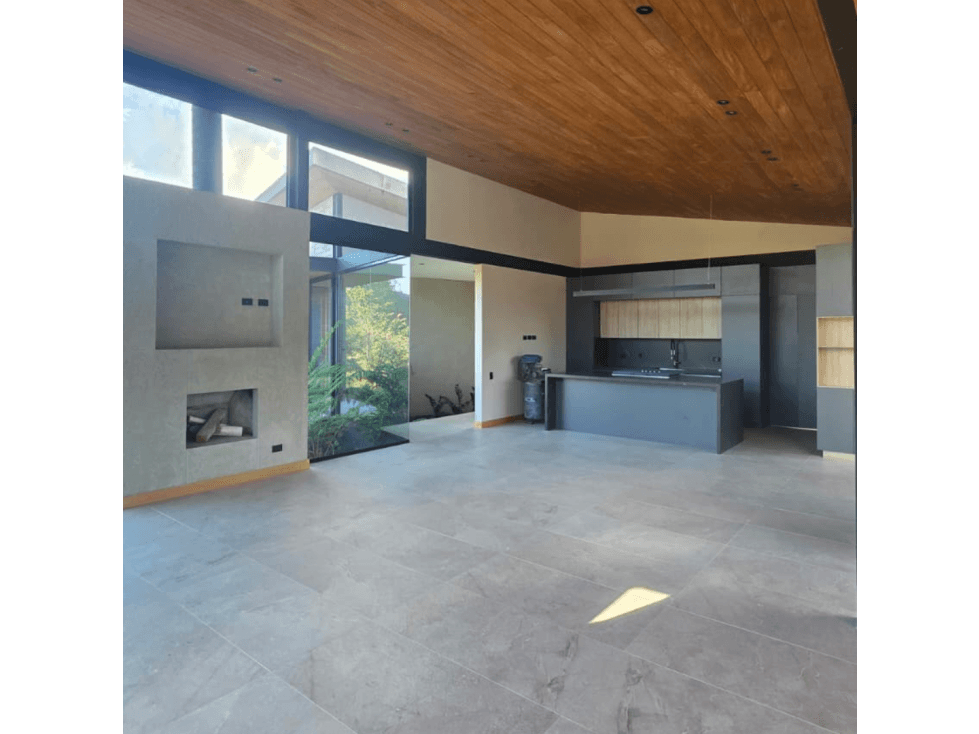 HERMOSA CASA EN RENTA EN MONTESERENO EL RETIRO - 1