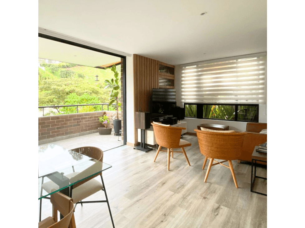 EXCLUSIVO APARTAMENTO EN VENTA EN EL RETIRO - 1