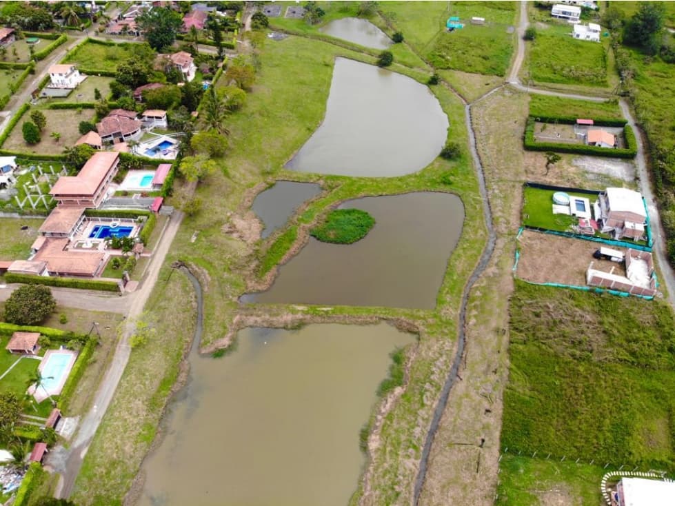 Se vende Casa Campestre en Via Viterbo Caldas - 1