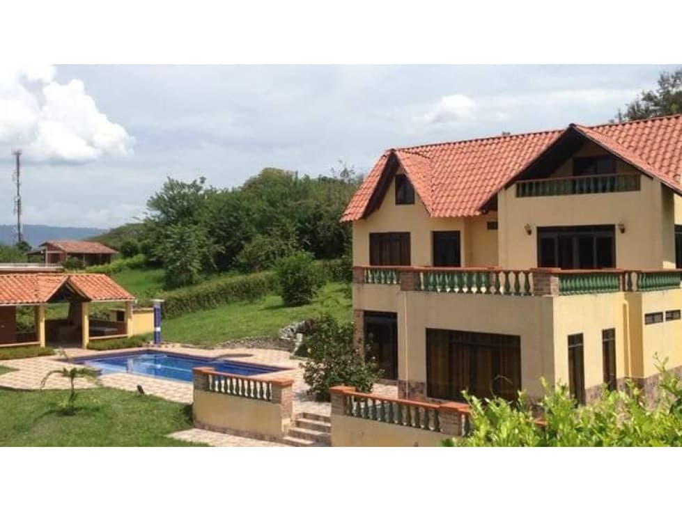 Se Vende Casa Campestre en Viterbo, Caldas - 1