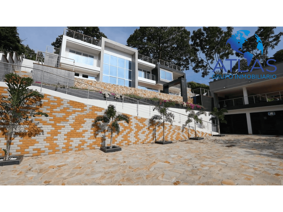 VENTA DE CASA EN CONJUNTO CERRADO EN PIEDECUESTA  COD: 759 - 1