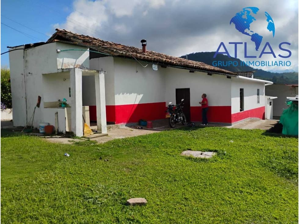 VENTA DE CASA CAMPESTRE EN LEBRIJA SANTANDER COD:749 - 1