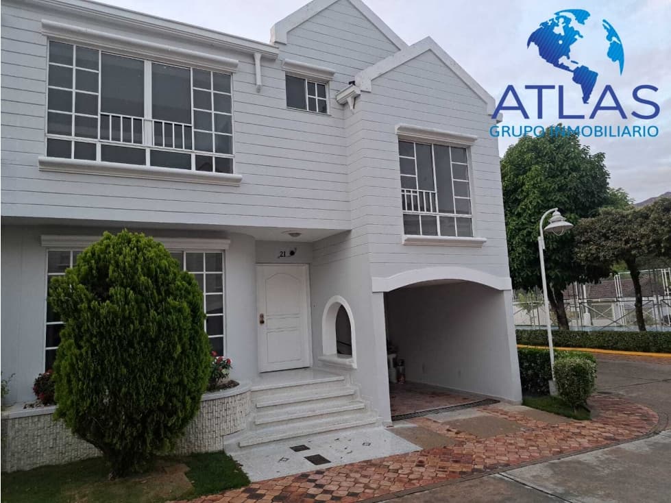 VENTA DE  CASA EN CAÑAVERAL  COD:888 - 1