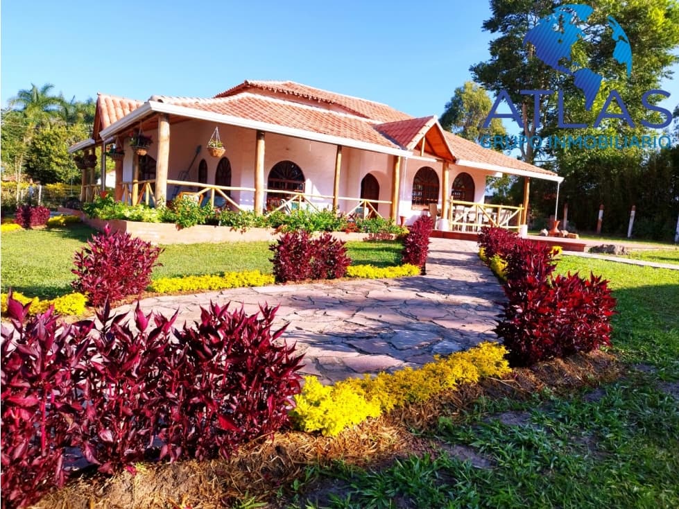  VENTA DE CASA CAMPESTRE EN LA MESA DE LOS SANTOS: COD:722 - 1