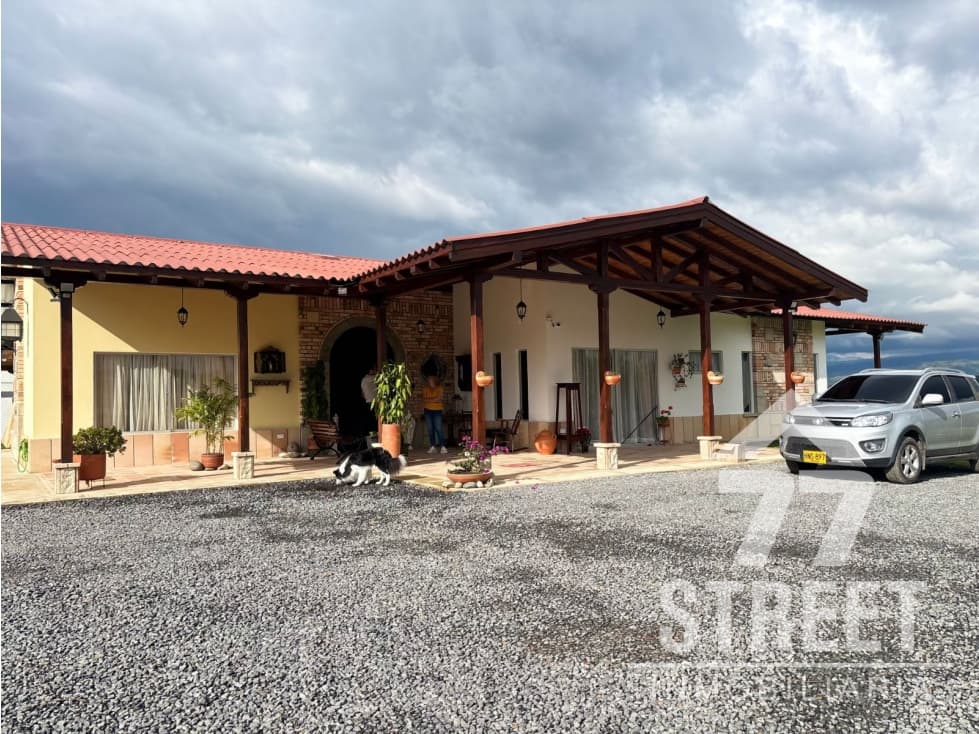 PARCELA EN ATARDECERES DE LA PRADERA - 1