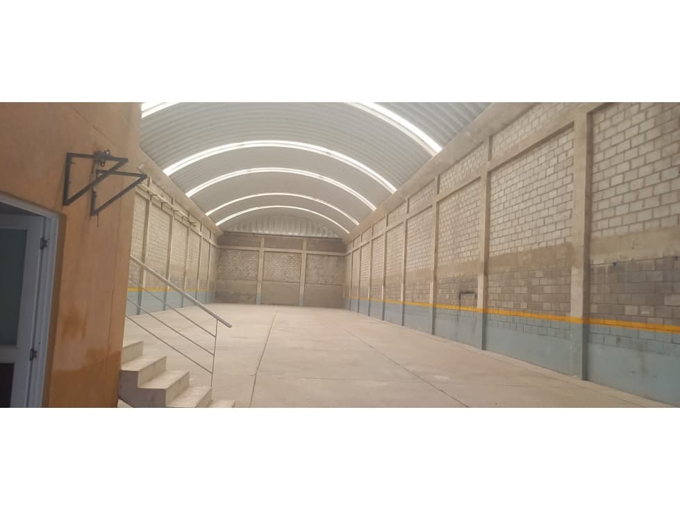 BODEGA EN ALQUILER EN MIRAMAR - 1