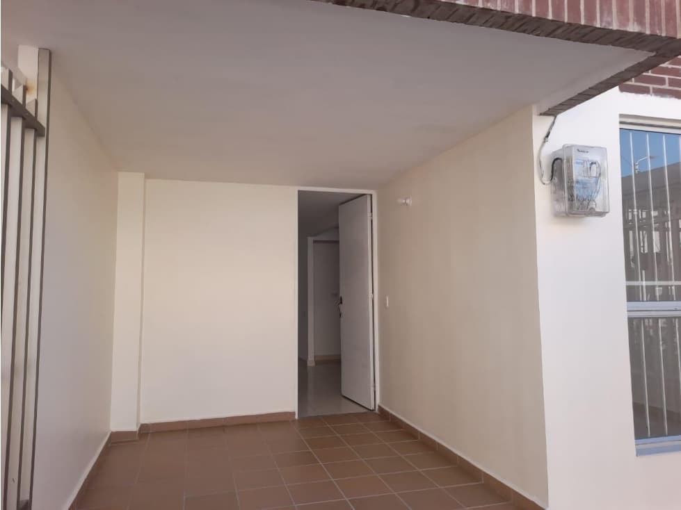 CASA EN VENTA EN CIUDAD DEL PARQUE TAIRONA - 1
