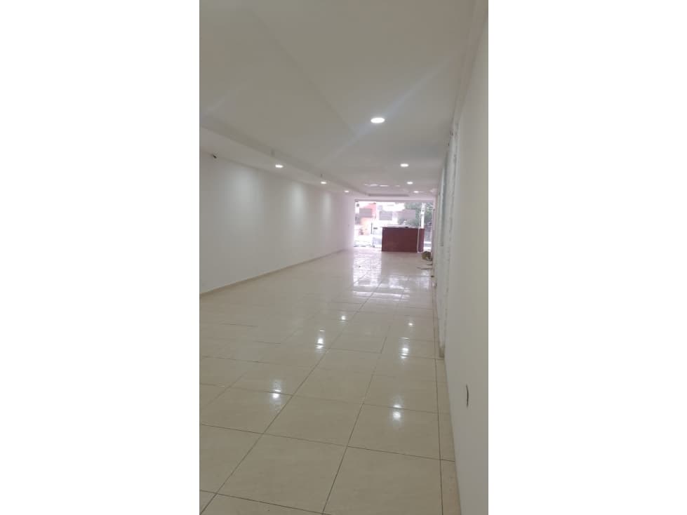 LOCAL COMERCIAL EN ALQUILER EN NUEVO HORIZONTE - 1