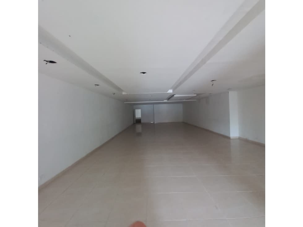 LOCAL COMERCIAL EN ALQUILER EN NUEVO HORIZONTE - 1