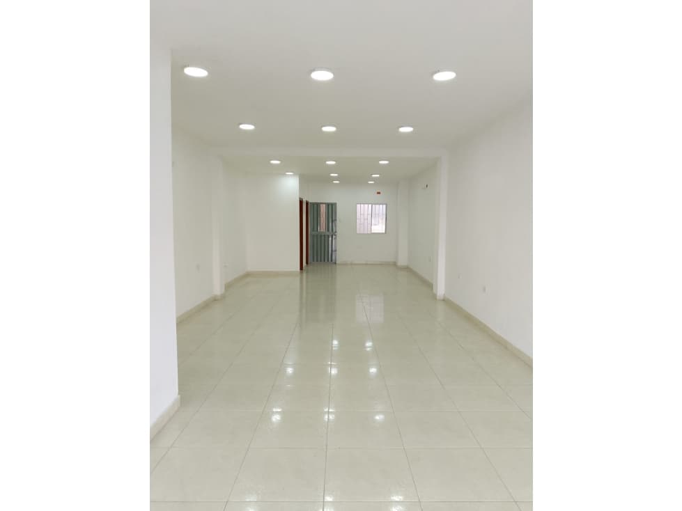 LOCAL EN ALQUILER EN CHIQUINQUIRÀ - 1