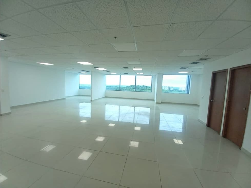 OFICINA EN VENTA EN RIOMAR - 1