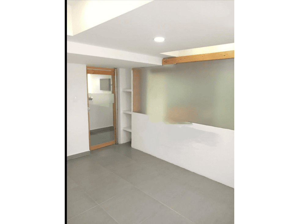 OFICINA EN ALQUILER EN RIOMAR - 1