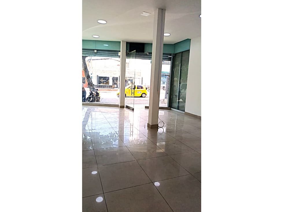 LOCAL EN VENTA EN BARRIO COLOMBIA - 1