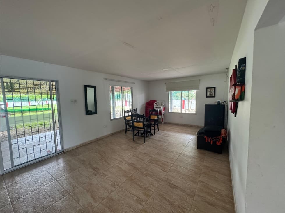 FINCA EN VENTA EN POLONUEVO - 1