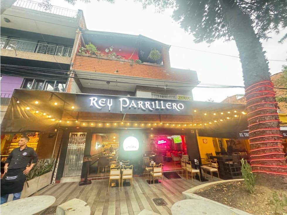 Local y Casa en Venta en Envigado sector Jardines - 1