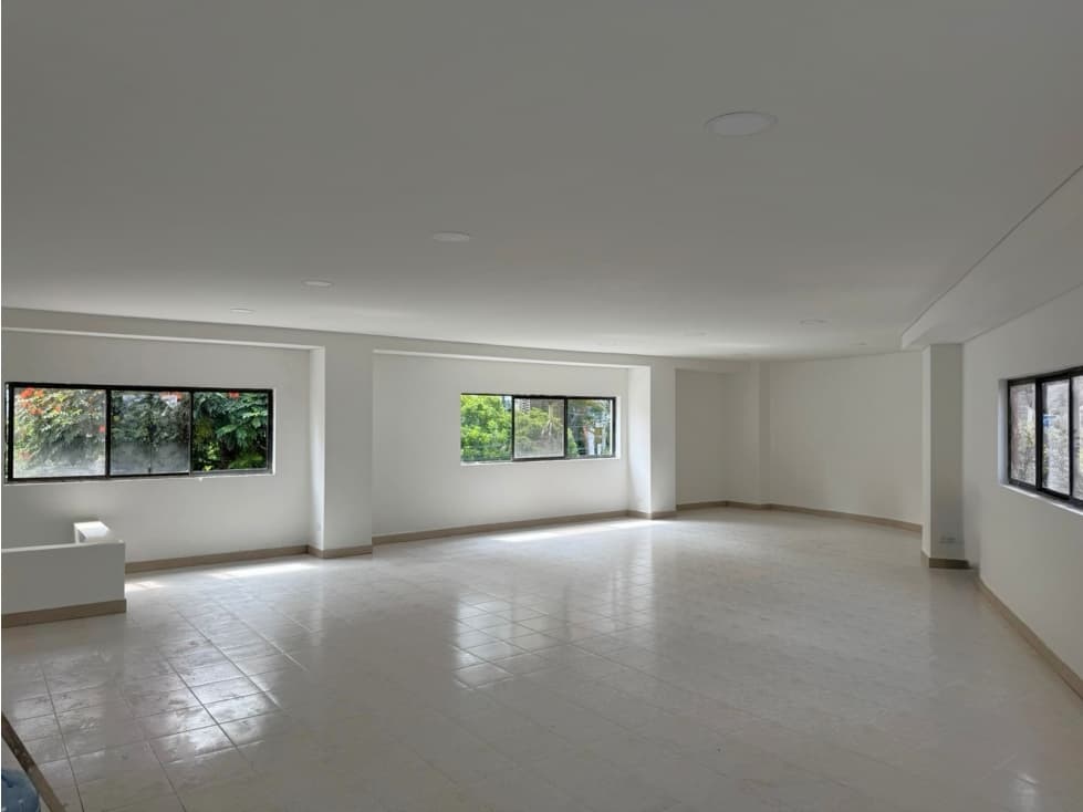 Oficina en Renta en Sabaneta, sector Av. Las Vegas - 1