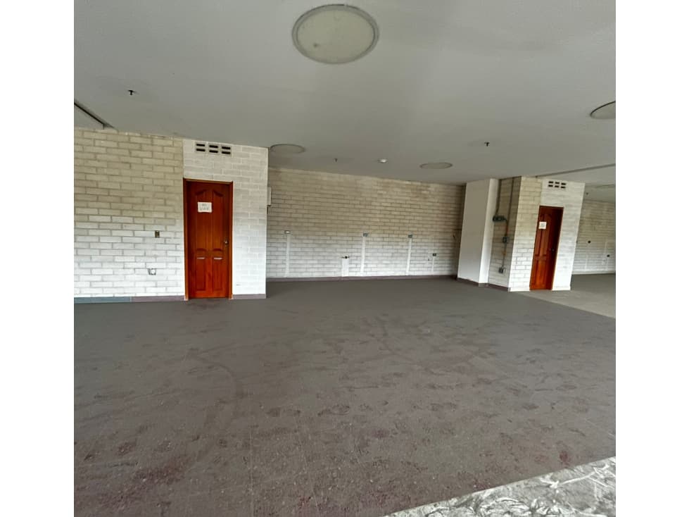 Local en renta en Caldas, sector la Variante - 1