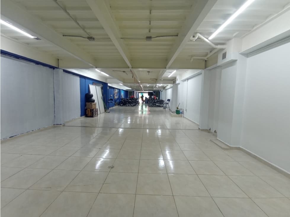Local en Arriendo Envigado Sector Guanteros - 1