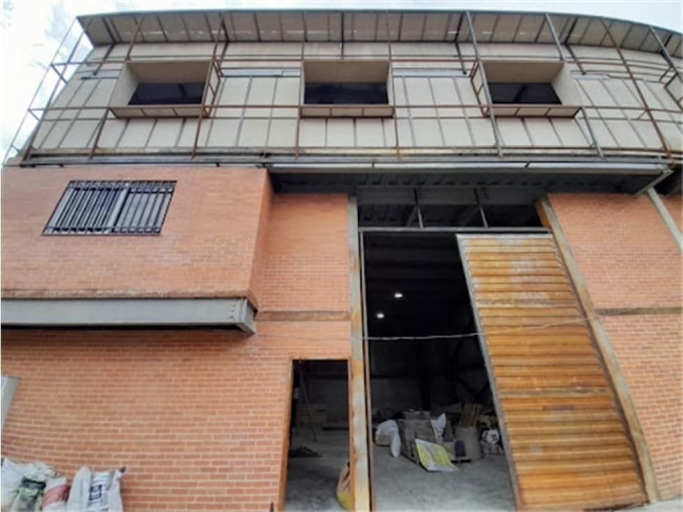 Bodega en Arriendo La Estrella Sector San Agustín - 1