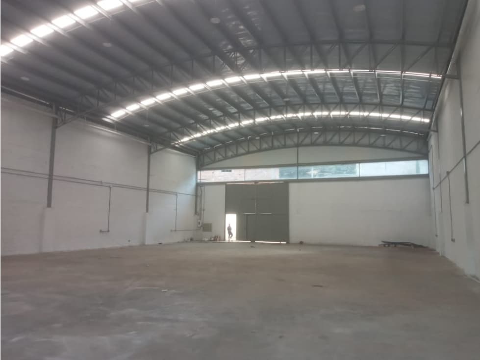 Bodega en Arriendo en Caldas Sector Alto de las Sierras - 1