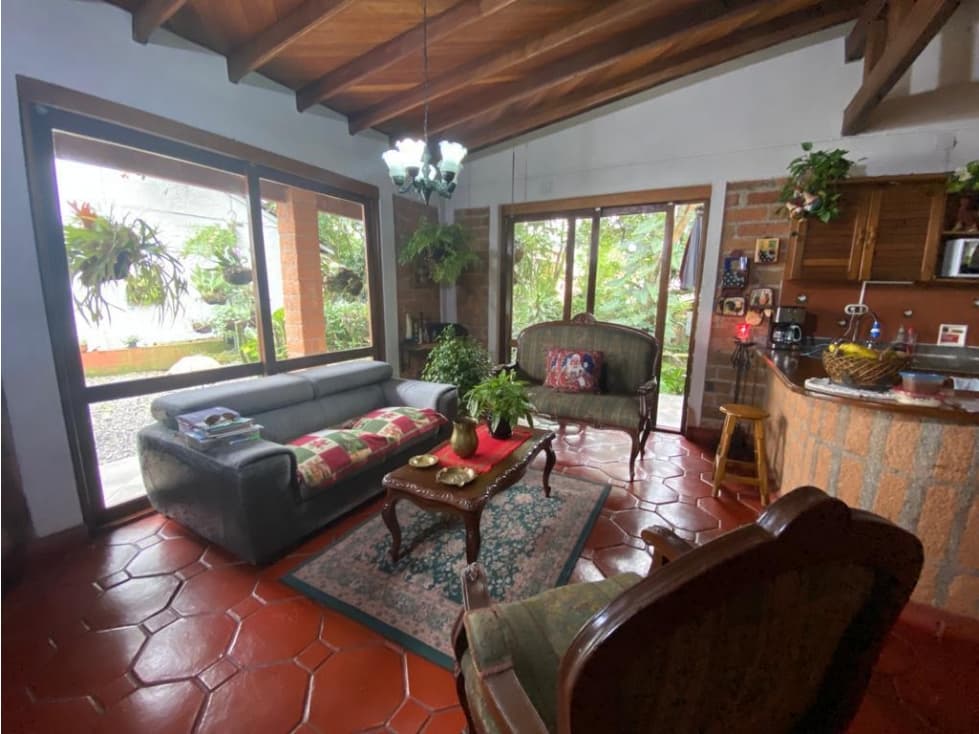 Casa Independiente en Arriendo Estrella Sector La Aldea - 1