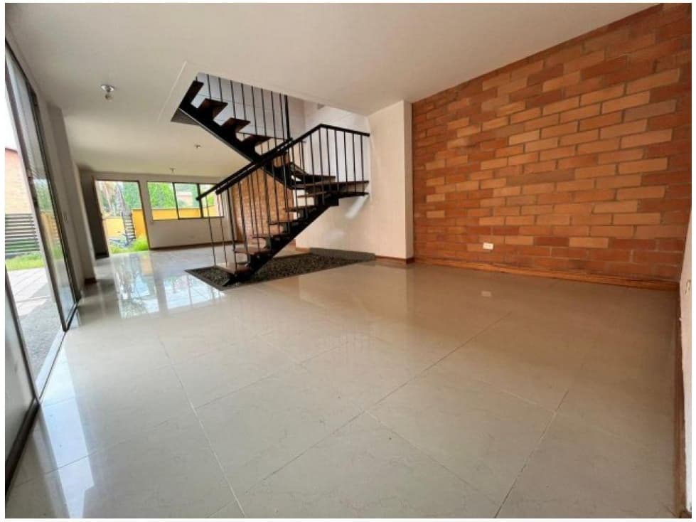 Casa en Arriendo La Estrella Sector Suramericana - 1