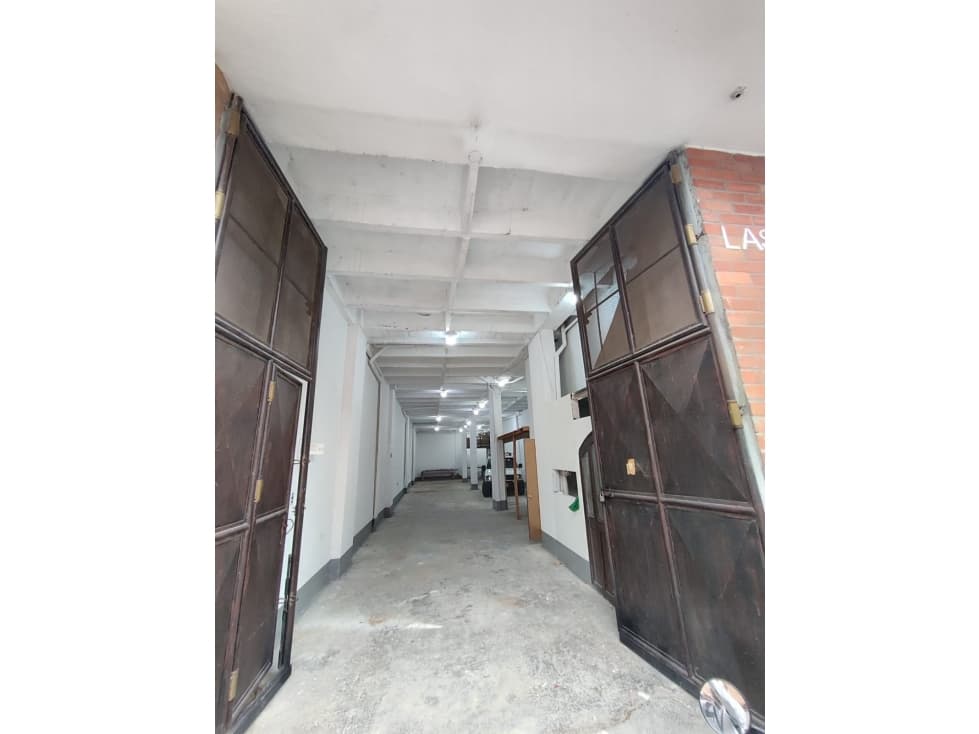 Bodega en Arriendo Envigado sector La Mina - 1