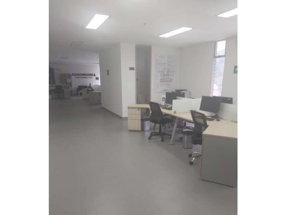 Oficina en Arriendo Caldas Sector Primavera - 1
