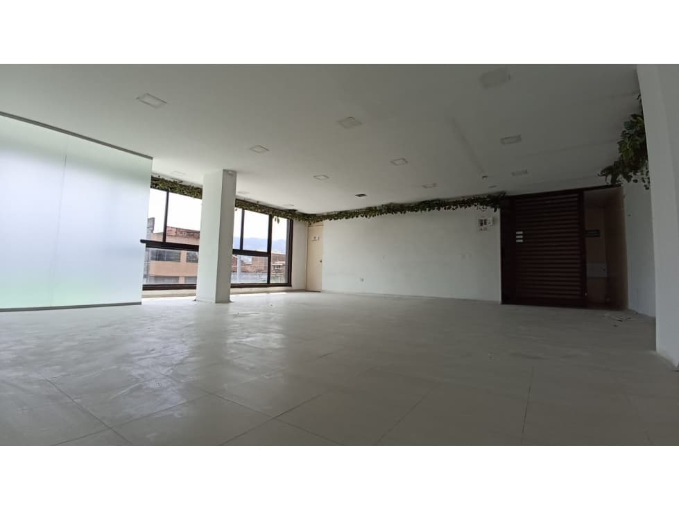 Bodega en Arriendo en Medellin Sector Guayabal - 1