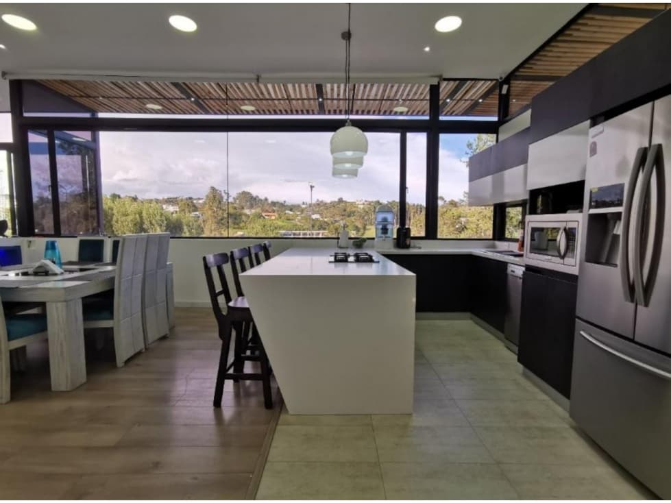 Casa para Arriendo Medellín Sector Palmas - 1