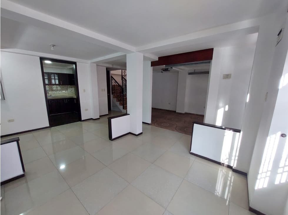 VENDO HERMOSA CASA EN LA CASTELLANA, PASTO- MB - 1