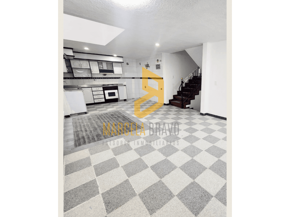 EN VENTA LINDA CASA PARA USO RESIDENCIAL O COMERCIAL EN EL B/DORADO - 1