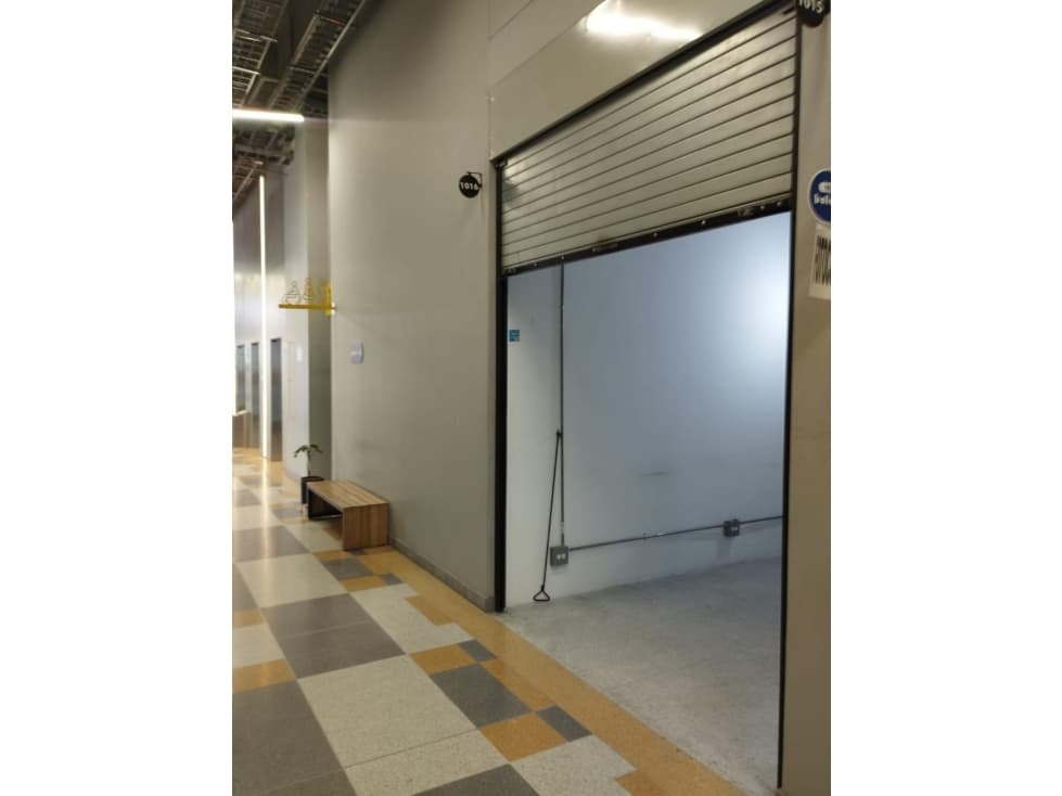 Local comercial en arriendo en Niquia Bello - 1