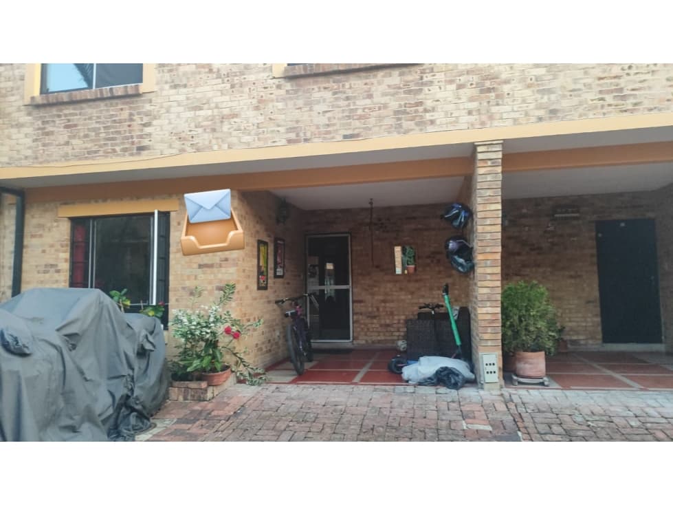 VENTA DE CASA EN CONJUNTO - 1