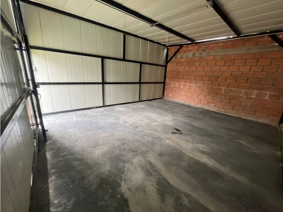 BODEGA EN ARRIENDO SECTOR VÍA PANAMERICANA - 1