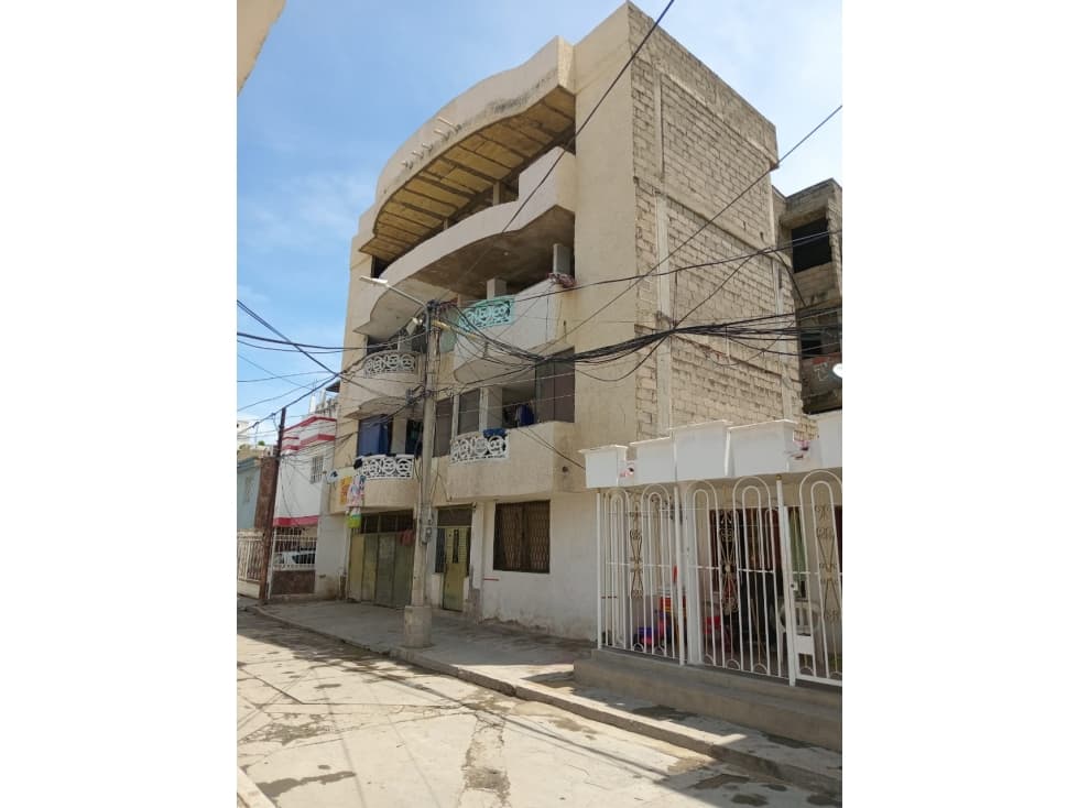 Edificio cerca de las playas con terraza y patio Rodadero G-38 - 1